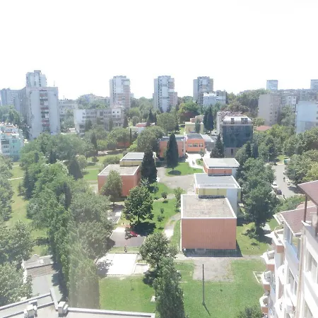 апартамент зорница * Burgas City