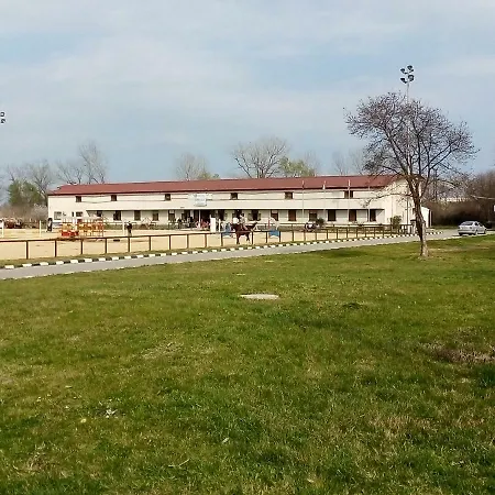 Apartment апартамент зорница Burgas City